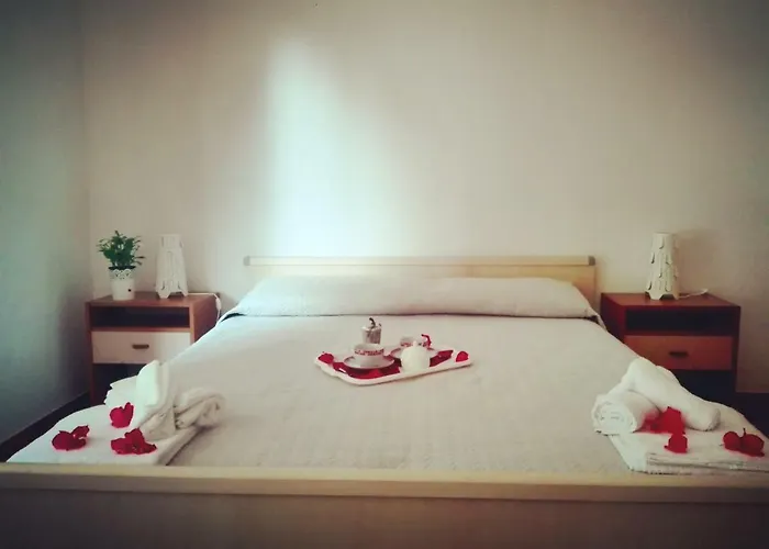 Michela's House דירה